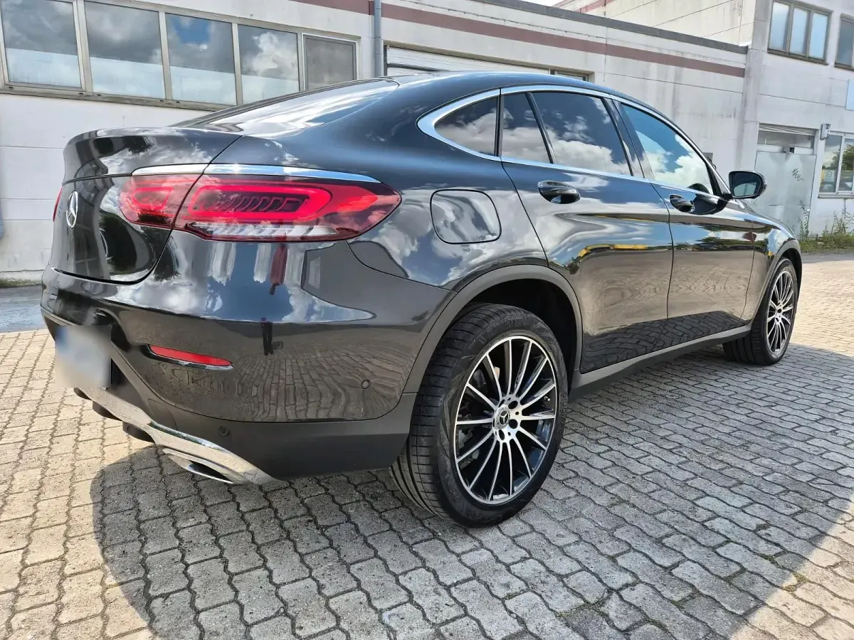Gebraucht Mercedes GLC400d 330 PS (242 kW) 2020 Grau SUV