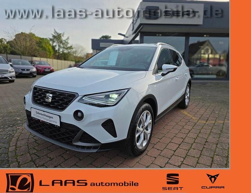 Weiß Gebraucht 2024 Seat Arona FR SUV | 23.690 € (Etwas zu teuer) - Bild 1/4