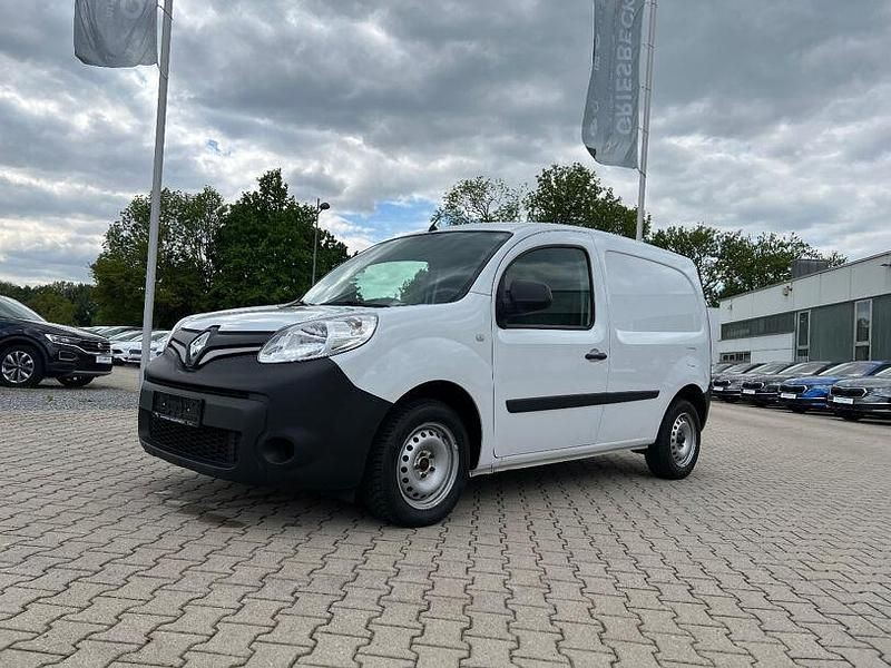 Weiss Gebraucht 2021 Renault Rapid Limousine | 15.990 € (Superpreis) - Bild 1/4