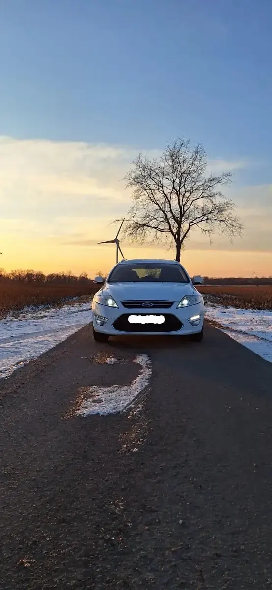 Gebraucht Ford Mondeo Business Edition 140 PS (102 kW) 2014 Weiß Kombi