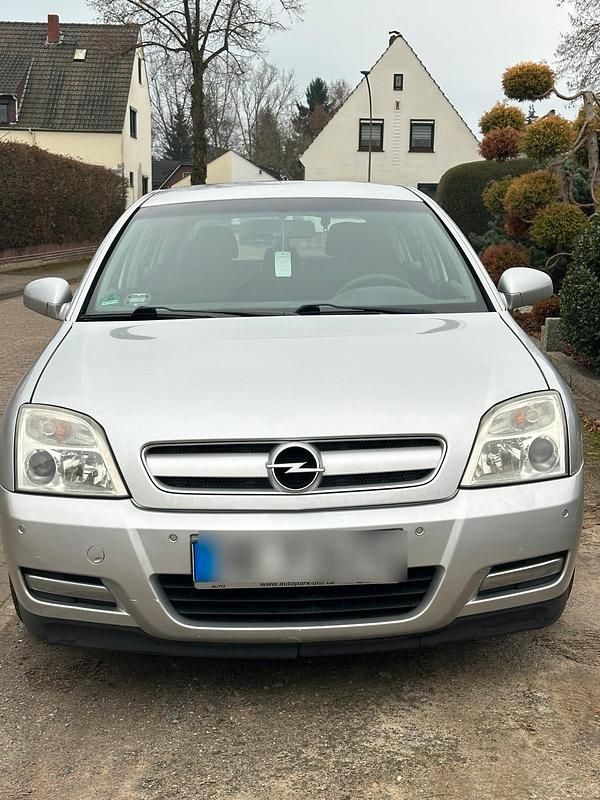 Silber Gebraucht 2004 Opel Signum Kleinwagen | 1.200 € (Fairer Preis) - Bild 1/4