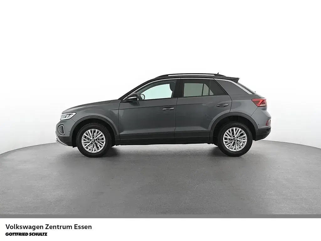 Gebraucht VW T-Roc Life 110 PS (80 kW) 2023 Grau SUV