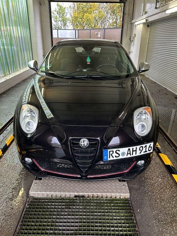 Schwarz Gebraucht 2010 Alfa Romeo MiTo Turismo Kleinwagen | 2.950 € (Guter Preis) - Bild 1/4