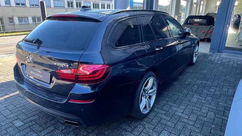 Gebraucht BMW 550 Shadowline 381 PS (280 kW) 2015 Schwarz Kombi
