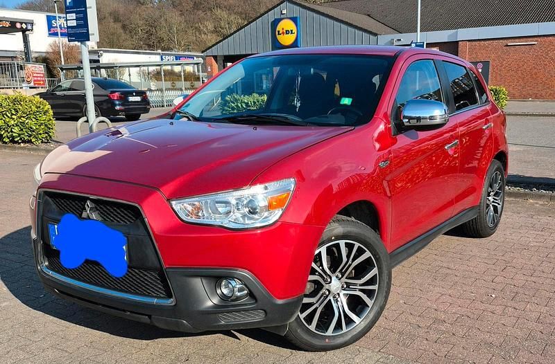 Gebraucht Mitsubishi ASX 150 PS (110 kW) 2011 Rot SUV