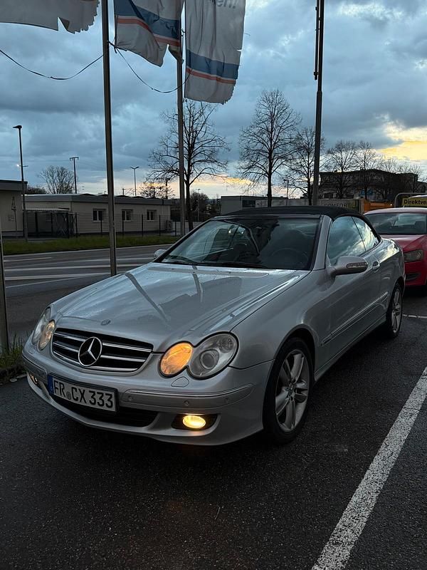 Gebraucht Mercedes CLK350 272 PS (200 kW) 2005 Cabrio