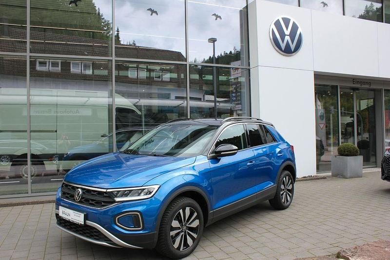 Blau Gebraucht 2024 VW T-Roc Move SUV | 26.990 € (Fairer Preis) - Bild 1/4