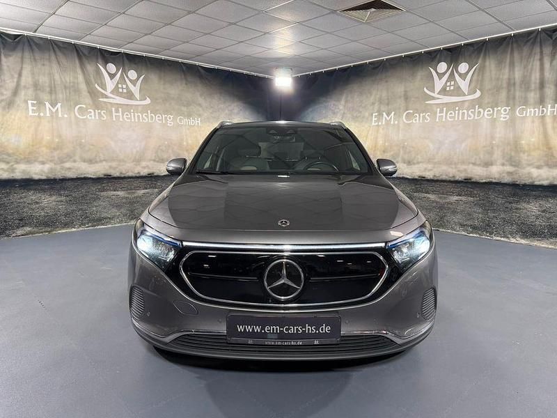Gebraucht Mercedes EQA250 Advanced Plus 139 kW (190 PS) 2021 Grau SUV