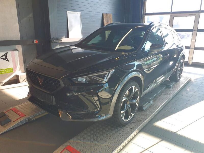 Schwarz Gebraucht 2021 Cupra Formentor VZ SUV | 30.950 € (Fairer Preis) - Bild 1/4