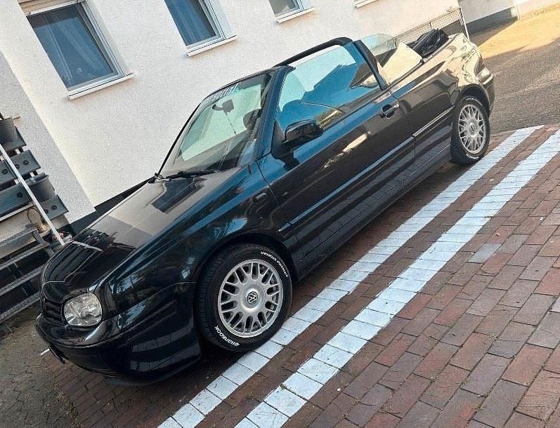 Gebraucht VW Golf Cabriolet 90 PS (66 kW) 2000 Schwarz Cabrio