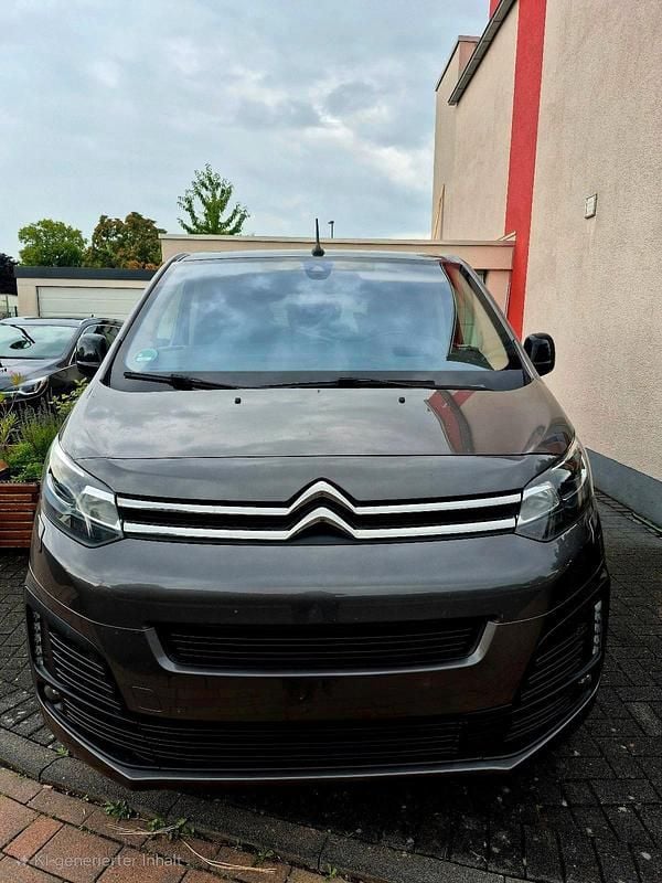 Braun Gebraucht 2018 Citroën Spacetourer Van | 27.900 € (Fairer Preis) - Bild 1/4