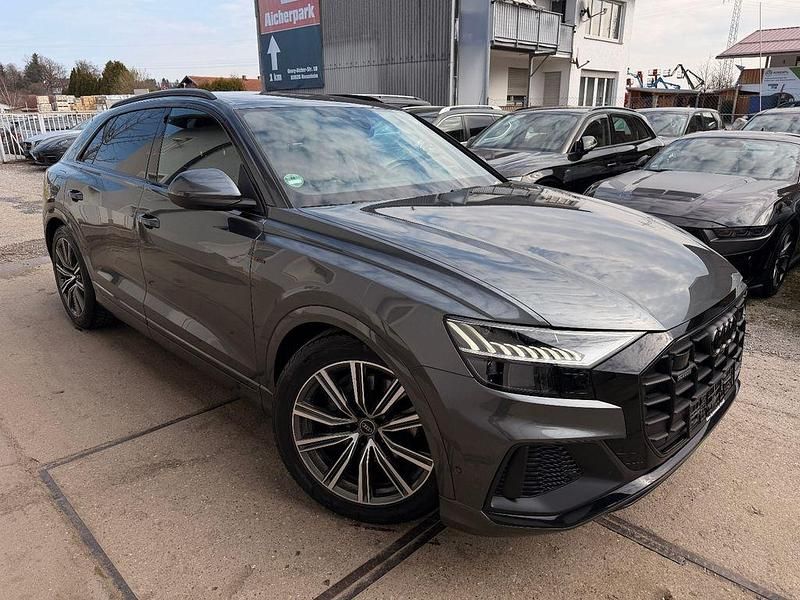 Gebraucht Audi Q8 S-line plus 286 PS (210 kW) 2022 Grau SUV