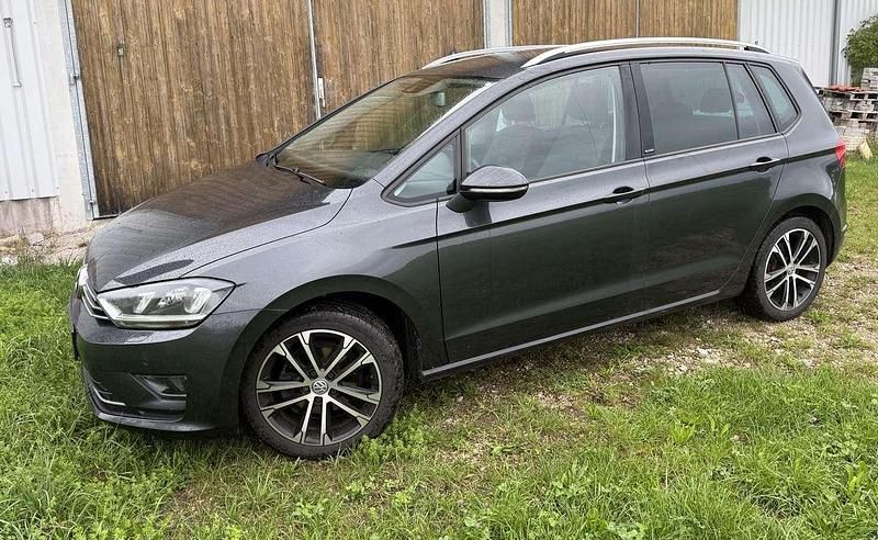 Gebraucht VW Golf VII 110 PS (80 kW) 2016 Grau Kombi