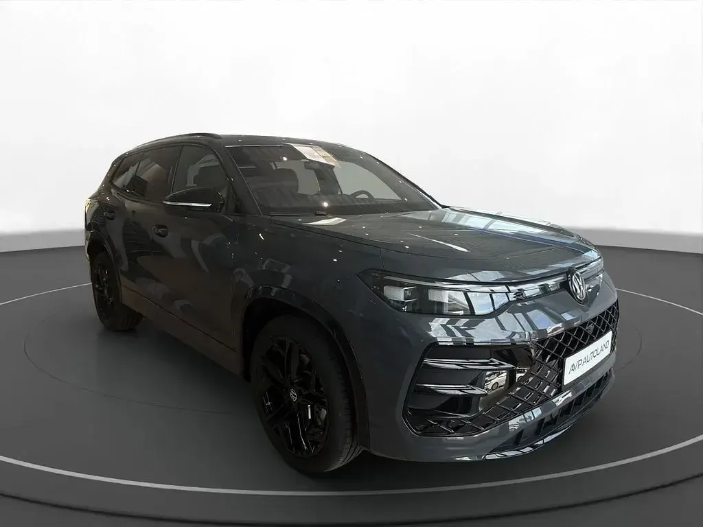 Neu VW Tayron Style 193 PS (141 kW) 2026 Grau SUV