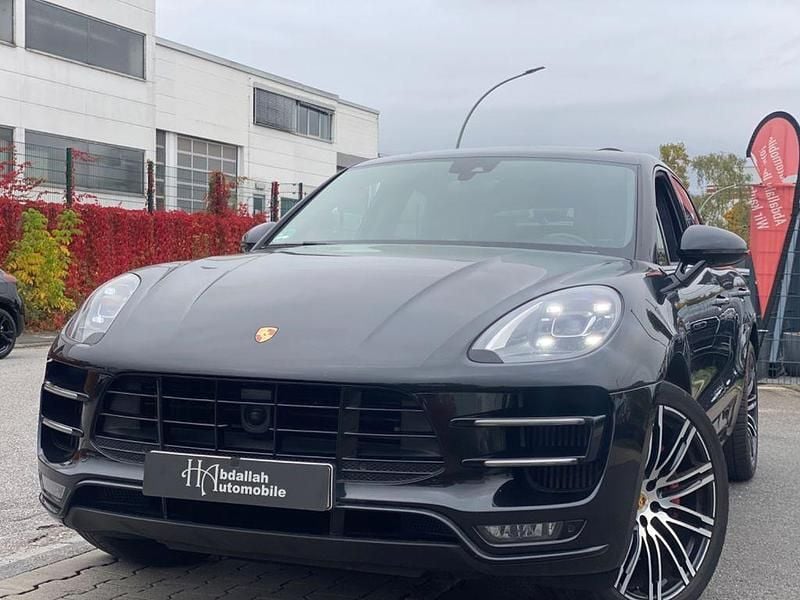 Gebraucht Porsche Macan Turbo Performance Package 441 PS (324 kW) 2018 Schwarz SUV