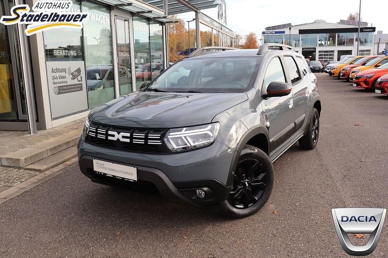 Grau Gebraucht 2023 Dacia Duster Extreme SUV | 22.990 € (Fairer Preis) - Bild 1/4