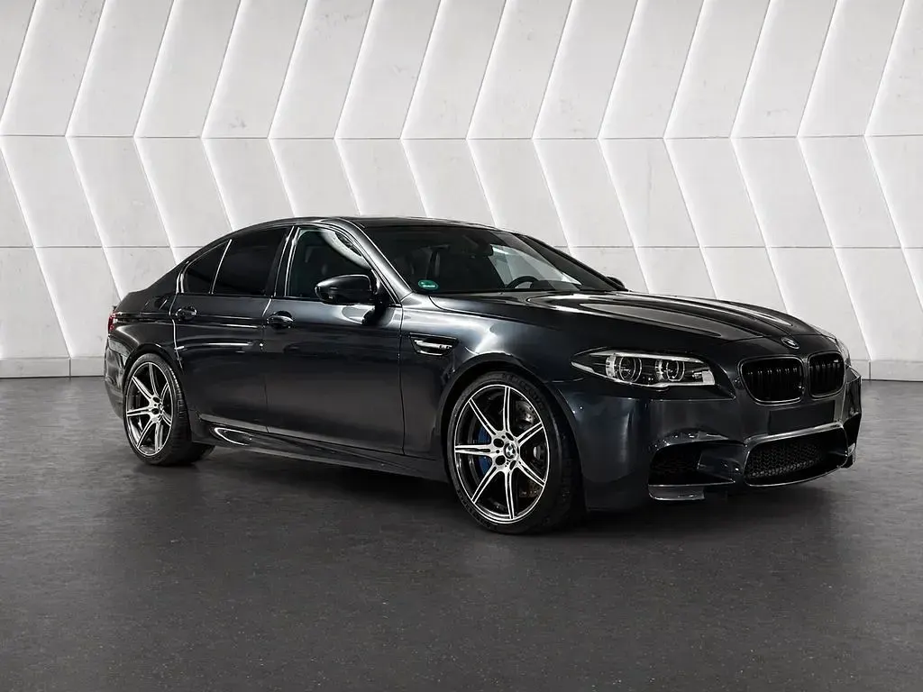 Gebraucht BMW M5 Performance 560 PS (411 kW) 2013 Grau Limousine