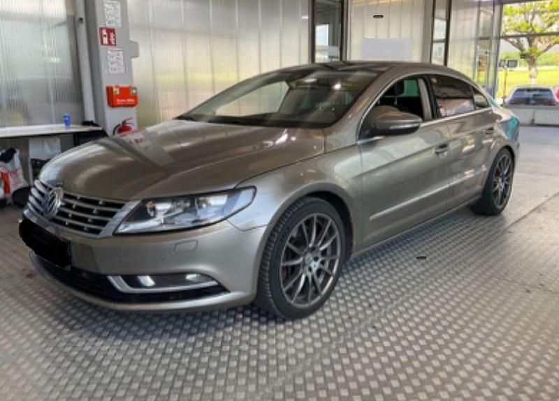 Braun Gebraucht 2012 VW CC Limousine | 7.499 € - Bild 1/4
