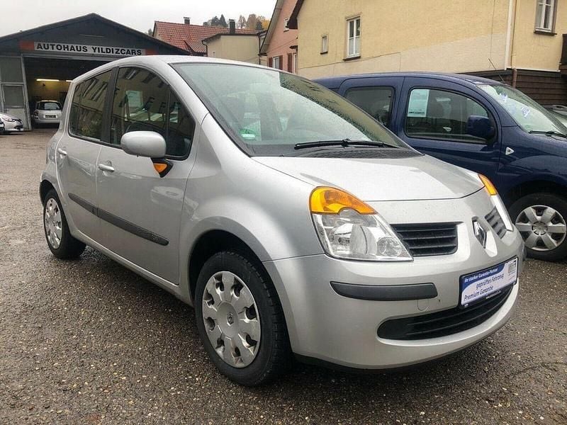 Second-hand Renault Modus Dynamique 75 CP (55 kW) 2006 Gri Monovolum