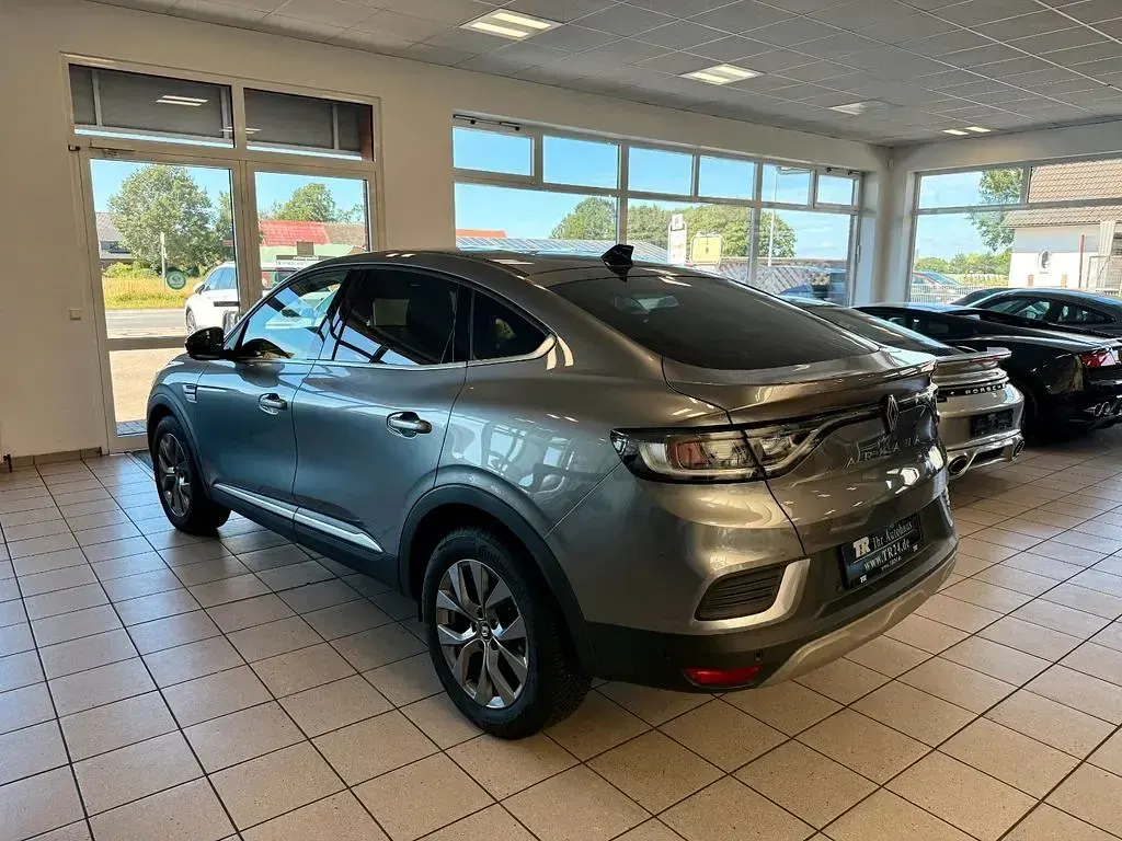 Gebraucht Renault Arkana Techno 140 PS (102 kW) 2025 Grau SUV