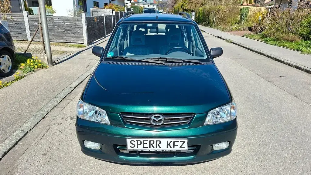 Gebraucht Mazda Demio Exclusive 75 PS (55 kW) 2001 Piniengrün Kleinwagen