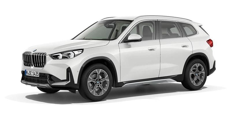 Weiß Gebraucht 2025 BMW X1 Luxury Line SUV | 47.527 € (Guter Preis) - Bild 1/4