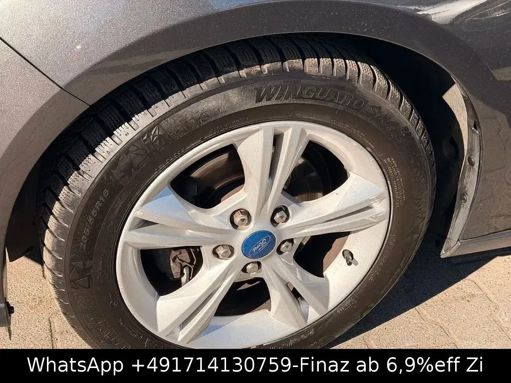 Gebraucht Ford Focus Business Edition 125 PS (91 kW) 2016 Braun Limousine