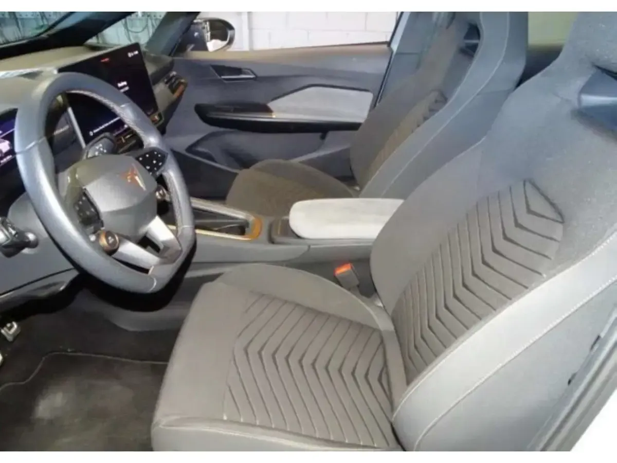Gebraucht Cupra Born 169 kW (231 PS) 2024 Grau Kleinwagen