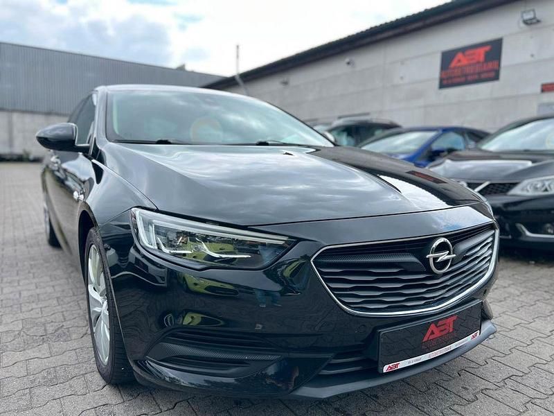 Schwarz Gebraucht 2017 Opel Insignia Innovation Limousine | 11.899 € (Fairer Preis) - Bild 1/4
