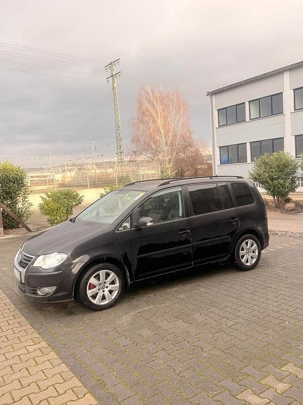 Schwarz Gebraucht 2007 VW Touran Van / Kleinbus | 3.500 € (Etwas zu teuer) - Bild 1/4