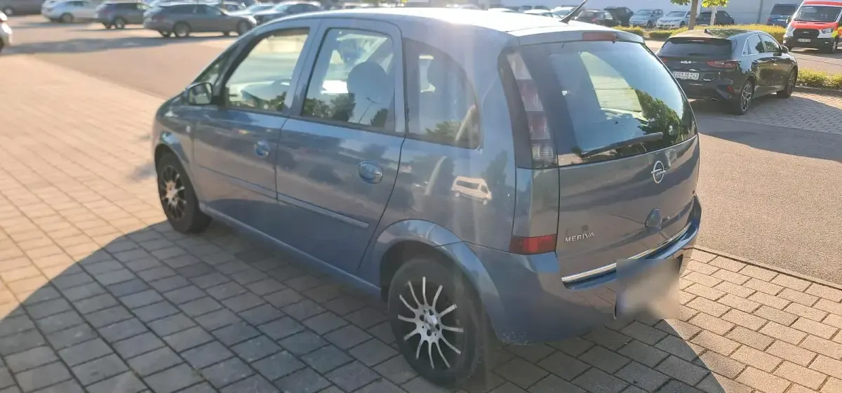Gebraucht Opel Meriva 105 PS (77 kW) 2007 Blau Van / Kleinbus