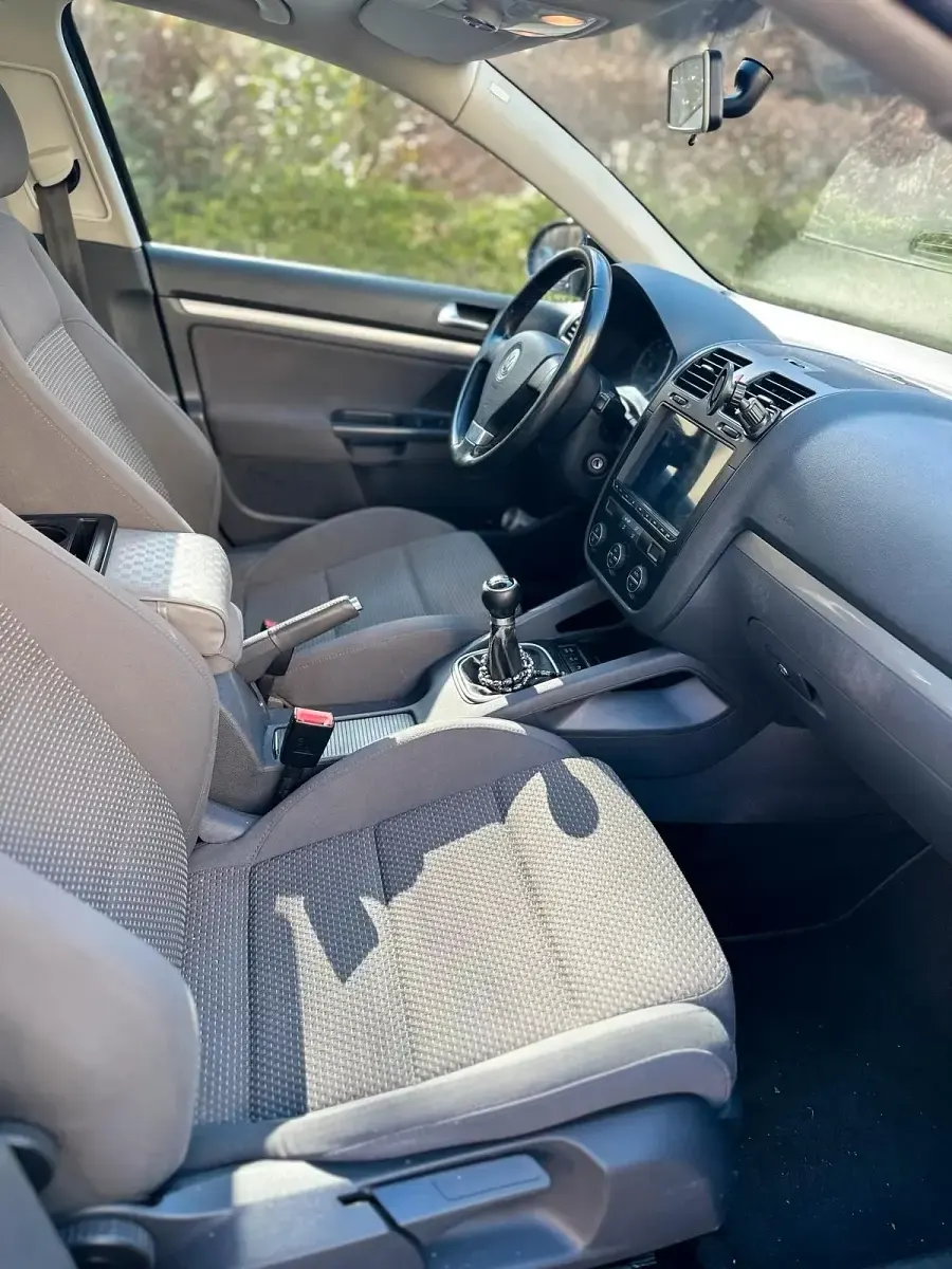 Gebraucht VW Golf VI 122 PS (89 kW) 2009 Schwarz Kleinwagen