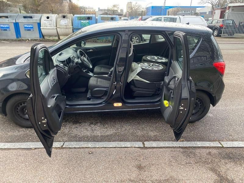 Gebraucht Opel Meriva Active 120 PS (88 kW) 2013 Schwarz Van / Kleinbus