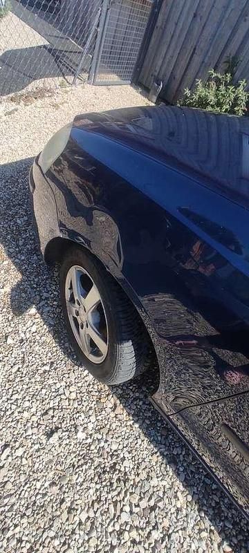 Gebraucht VW Polo 64 PS (47 kW) 2005 Blau Kleinwagen