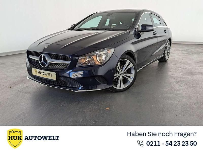 Cavansitblau lack Gebraucht 2017 Mercedes CLA220 Shooting Brake Urban Kombi | 20.460 € (Fairer Preis) - Bild 1/3