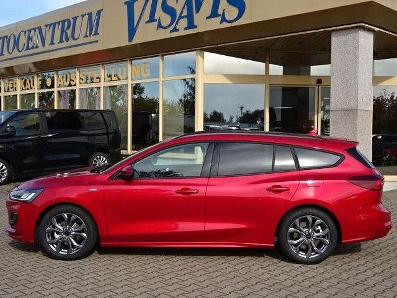 Gebraucht Ford Focus ST-Line X 116 PS (85 kW) 2024 Rot Kombi
