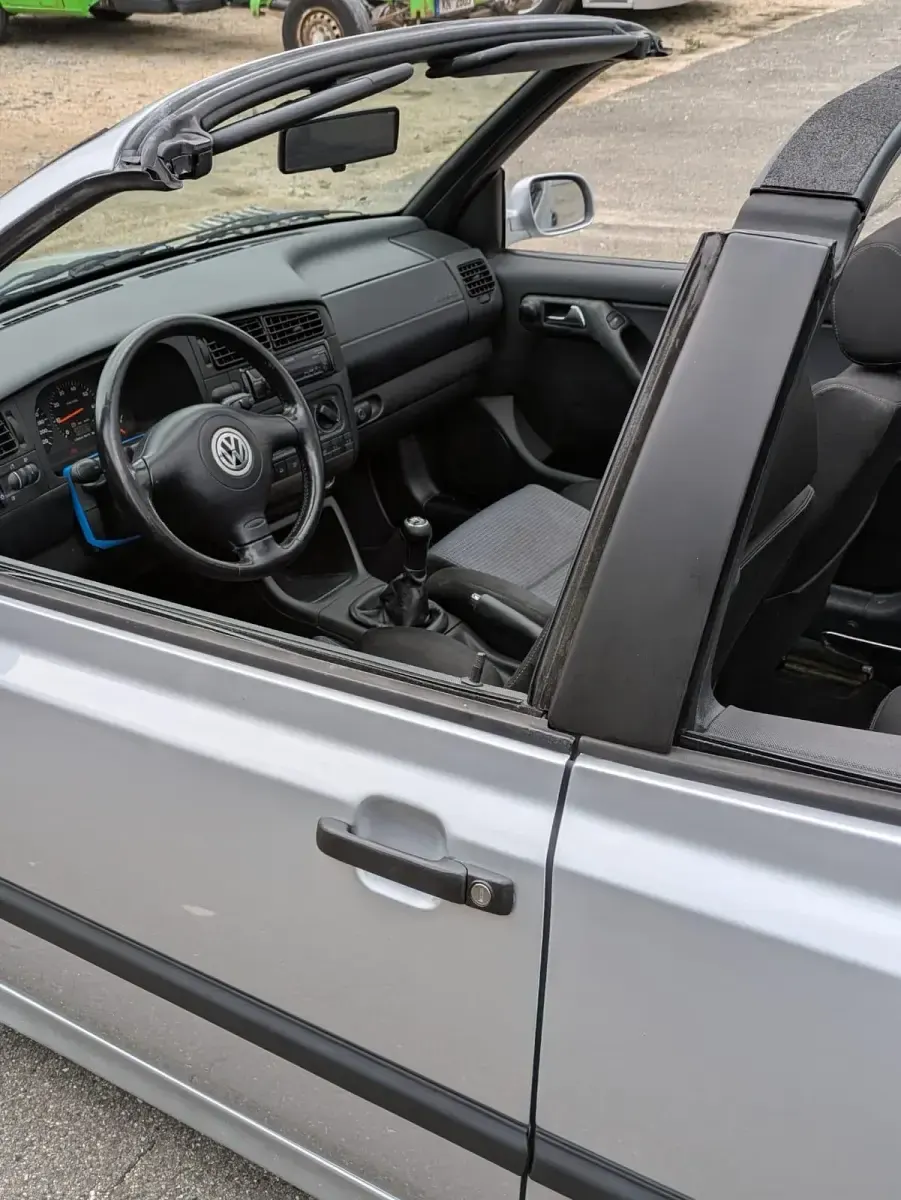 Occasion VW Golf 116 ch (85 kW) 2001 Argent Cabriolet