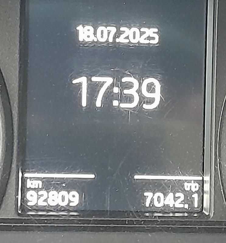 Grau Gebraucht 2016 Seat Ibiza CONNECT Kleinwagen | 6.800 € (Fairer Preis) - Bild 1/4