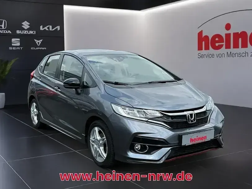 Gebraucht Honda Jazz Dynamic 131 PS (96 kW) 2018 Grau Kleinwagen