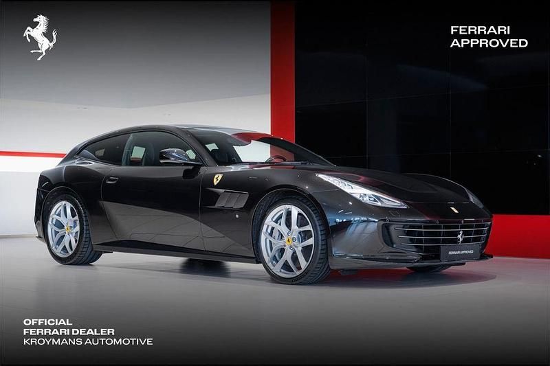 Gebraucht Ferrari GTC4Lusso 610 PS (448 kW) 2018 Schwarz Kombi