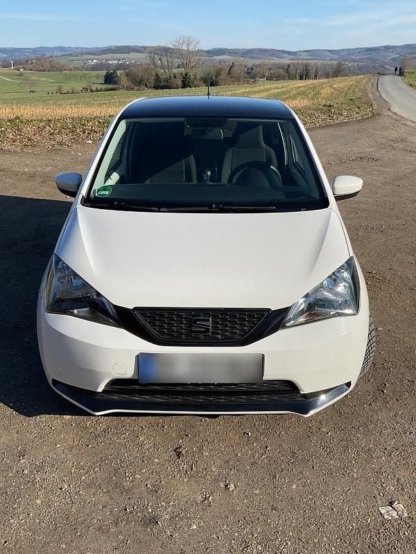 Gebraucht Seat Mii 60 PS (44 kW) 2014 Weiß Kleinwagen