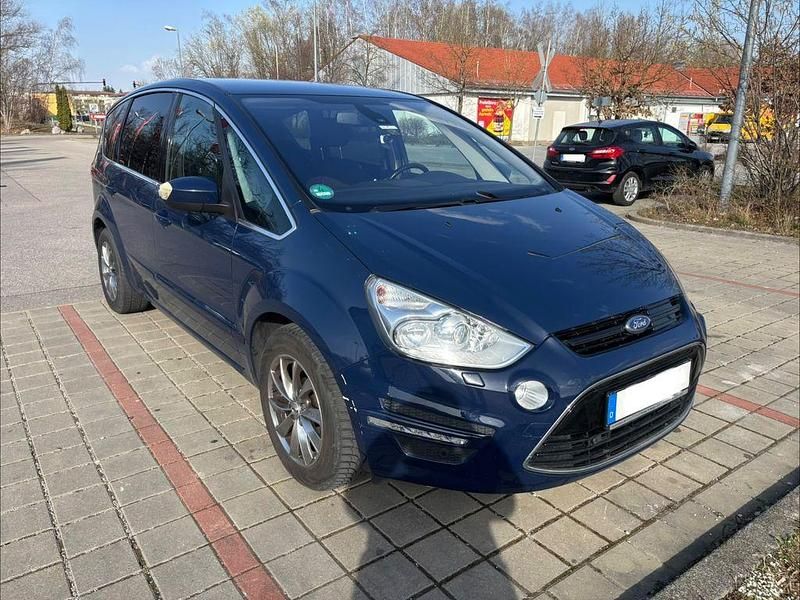 Gebraucht Ford S-MAX Titanium S 163 PS (119 kW) 2011 Blau Van / Kleinbus