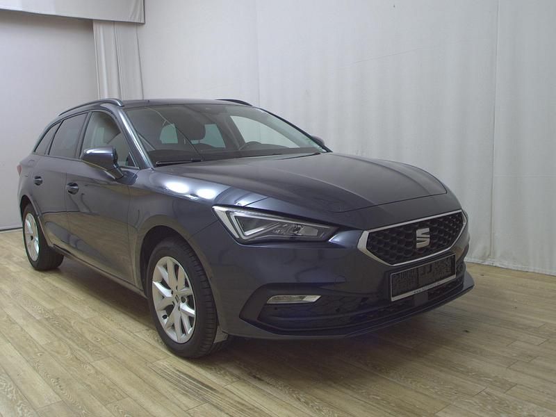 Gebraucht Seat Leon Style 150 PS (110 kW) 2022 Grau Limousine