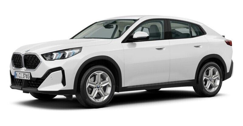 Weiß Gebraucht 2024 BMW X2 Shadowline SUV | 42.440 € (Guter Preis) - Bild 1/4
