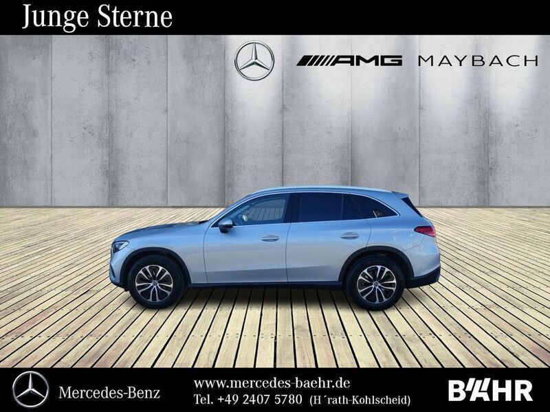 Gebraucht Mercedes GLC220 Avantgarde 197 PS (144 kW) 2023 lack hightechsilber SUV