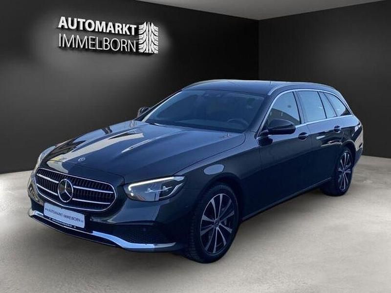 Gebraucht Mercedes E300 306 PS (225 kW) 2021 Grün Kombi