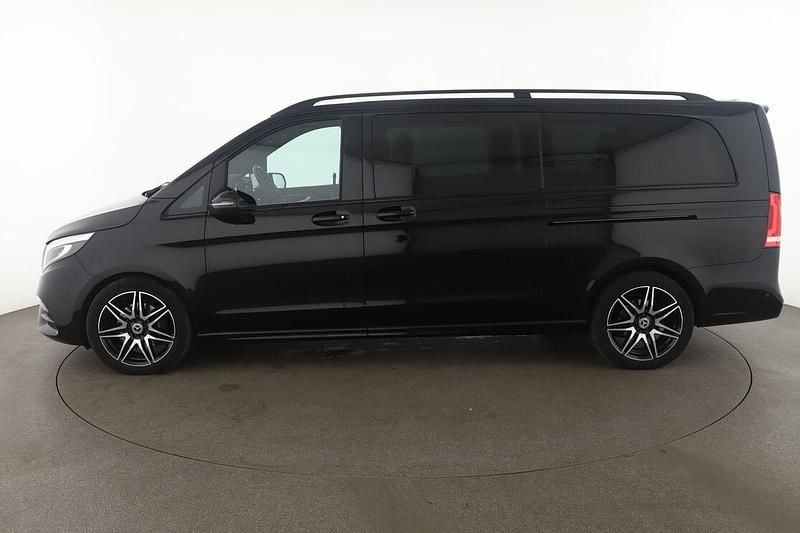 Gebraucht Mercedes V300 Avantgarde Edition 237 PS (174 kW) 2021 Schwarz Van / Kleinbus