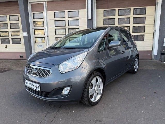 Gebraucht Kia Venga 90 PS (66 kW) 2011 Grau Kleinwagen