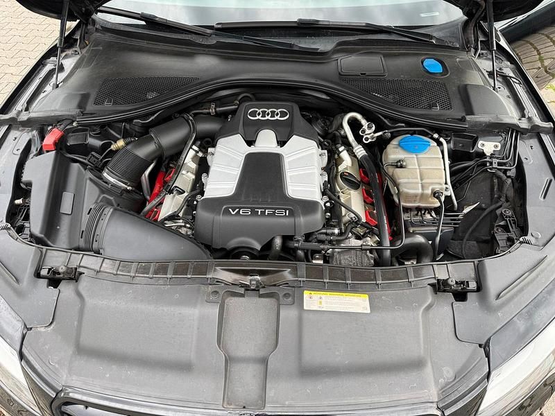 Second-hand Audi A7 310 CP (228 kW) 2012 Negru Hatchback