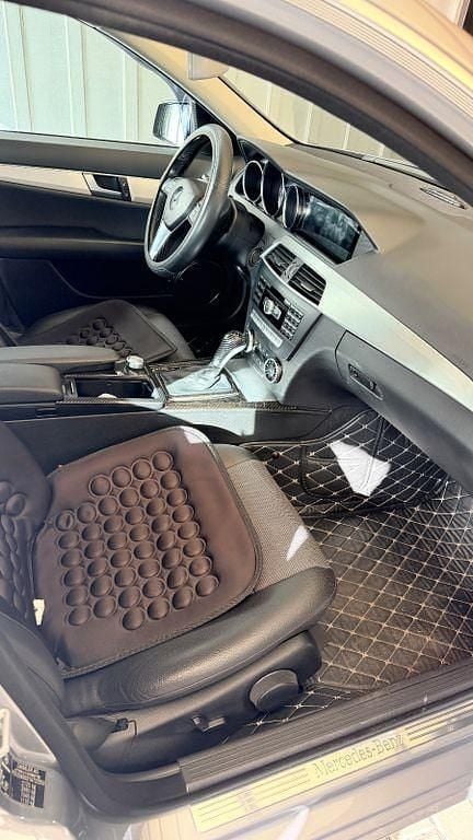 Gebraucht Mercedes 220 170 PS (125 kW) 2012 Grau Limousine